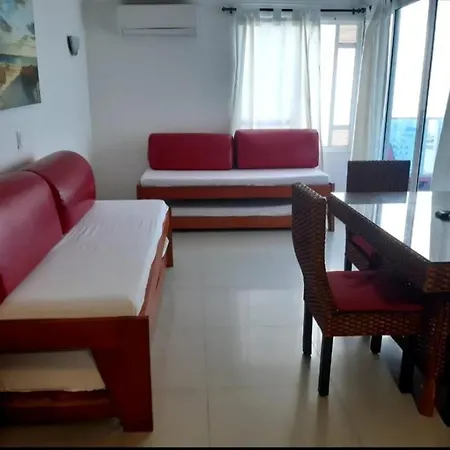 Apto 2016 Apartamento